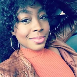 Meet your Posher, Shelly